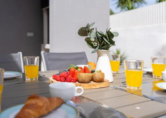 Almargens By Algarve Holidays Villa